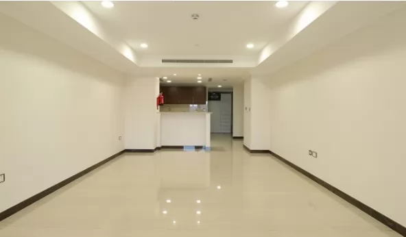 Résidentiel Propriété prête Studio S / F Appartement  à vendre au Al-Sadd , Doha #15873 - 1  image 